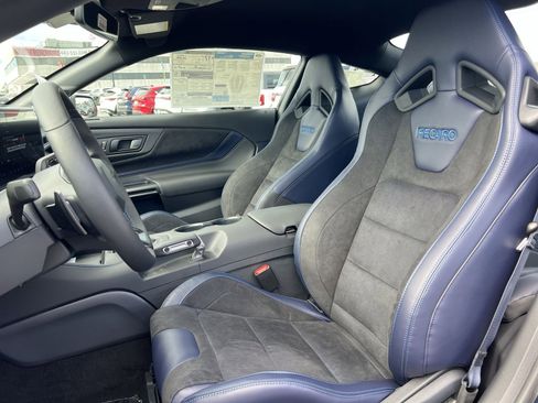 New 2025 Ford Mustang Dark Horse image 13