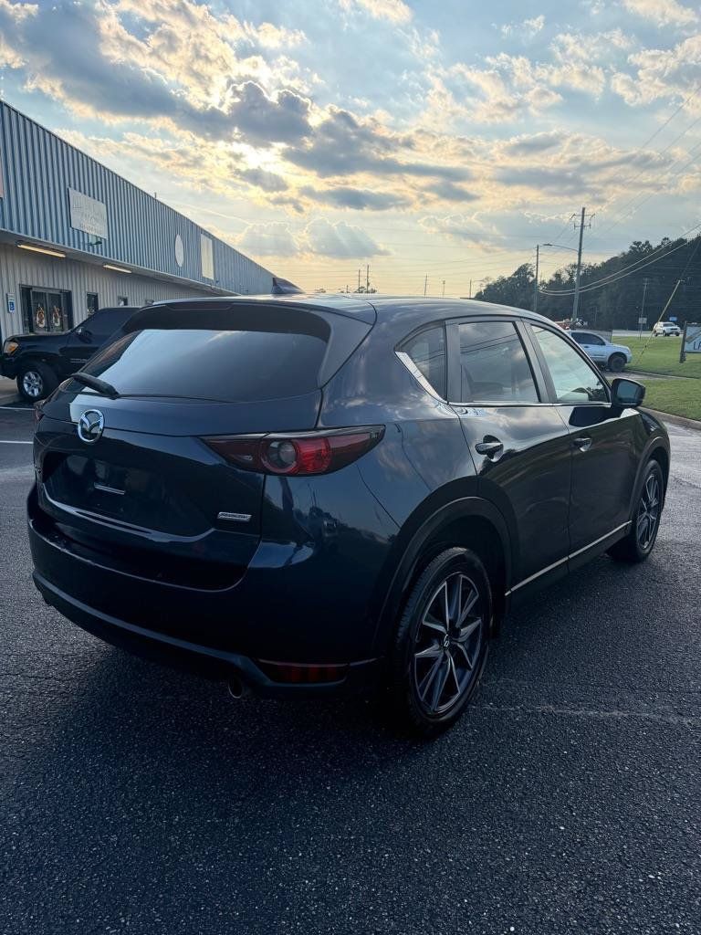 Used 2018 MAZDA CX-5 Touring FWD image 5