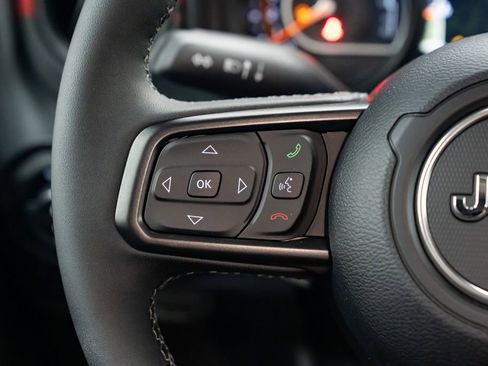 New 2026 Jeep Gladiator Rubicon w/ Steel Power Dome Hood Package AWD/4WD image 16