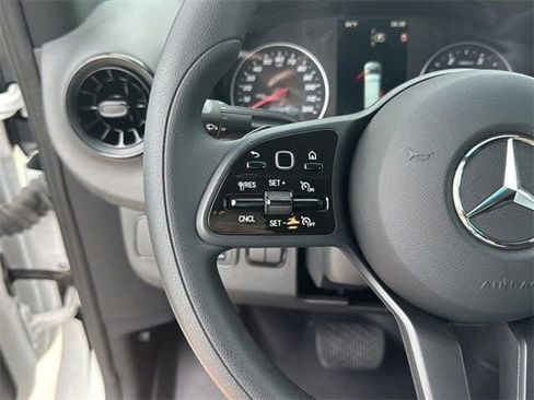 New 2024 Mercedes-Benz Sprinter 144 Cargo image 23