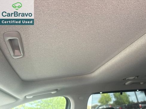 Used 2024 Hyundai Palisade Limited AWD/4WD image 16