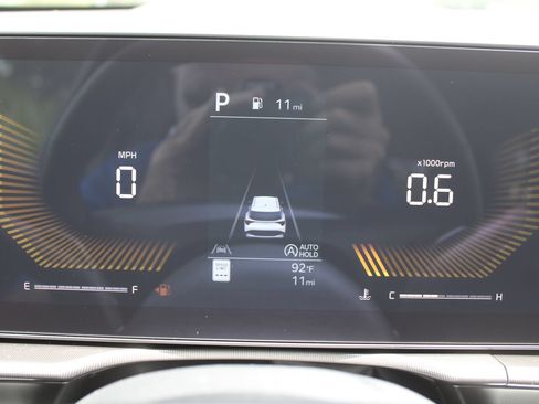 New 2026 Kia Sportage EX FWD image 30