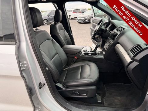 Used 2018 Ford Explorer XLT w/ Equipment Group 202A AWD/4WD image 36