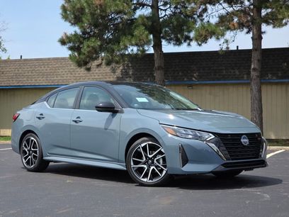 New 2025 Nissan Sentra SR w/ SR Premium Package
