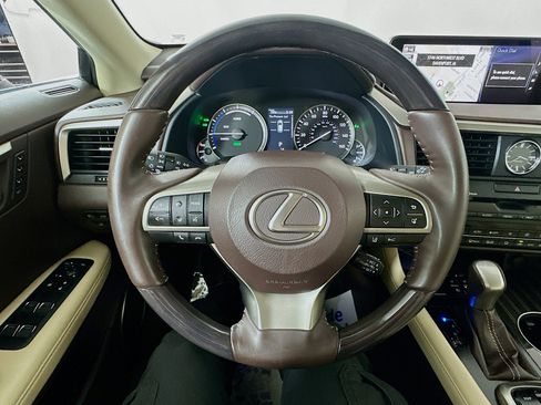Used 2017 Lexus RX 450h AWD w/ Luxury Package image 11