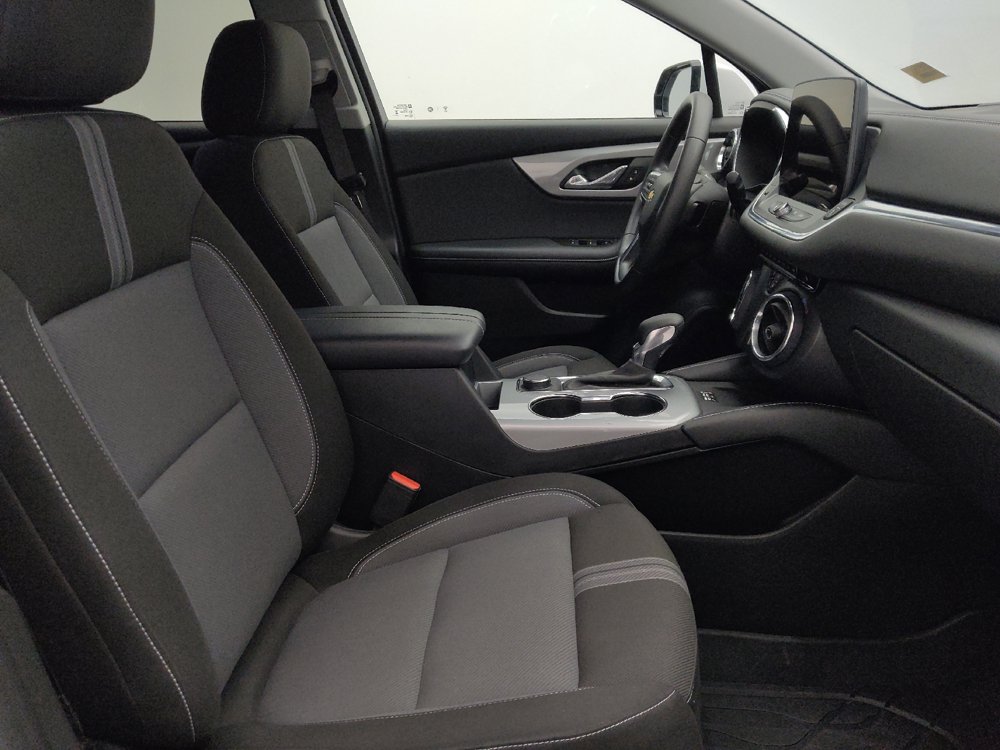 Used 2024 Chevrolet Blazer LT w/ Convenience Package FWD image 21