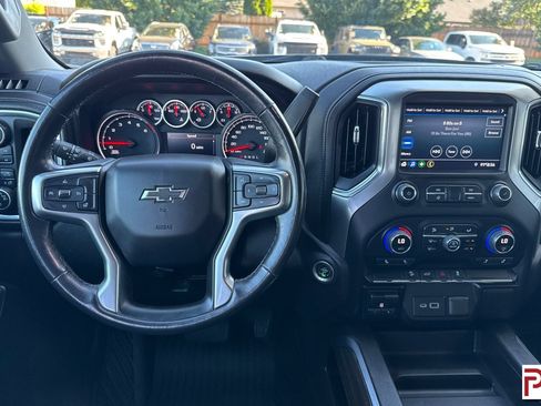 Certified 2022 Chevrolet Silverado 1500 LT Trail Boss w/ Bed Protection Package AWD/4WD image 15