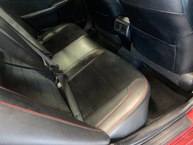 Used 2016 Toyota Camry XSE FWD image 10