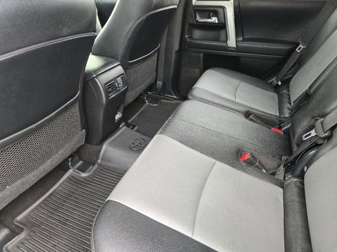 Used 2021 Toyota 4Runner SR5 Premium w/ Moonroof Package image 30