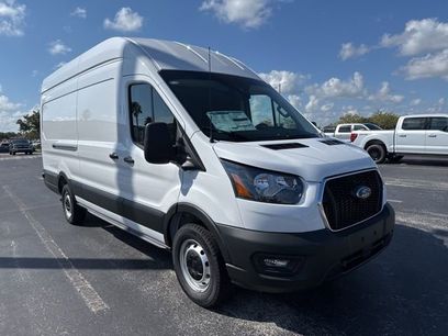 New 2025 Ford Transit 250 148 High Roof Extended w/ Load Area Protection Package