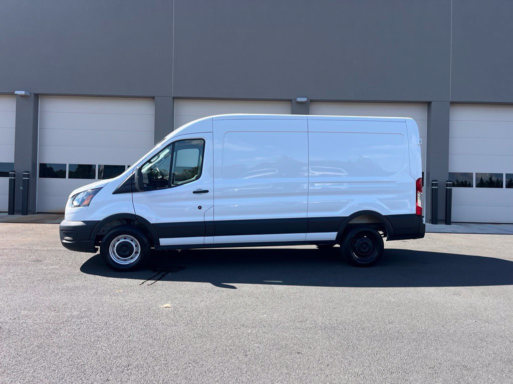 Used 2025 Ford Transit 250 148 Medium Roof RWD image 4