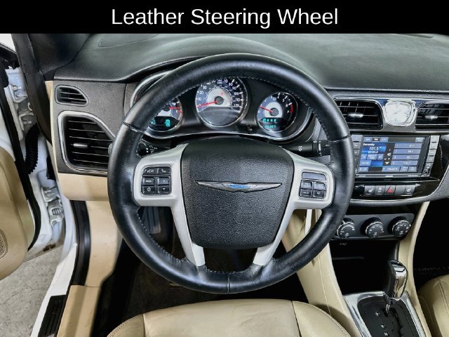 Used 2014 Chrysler 200 Limited FWD image 27