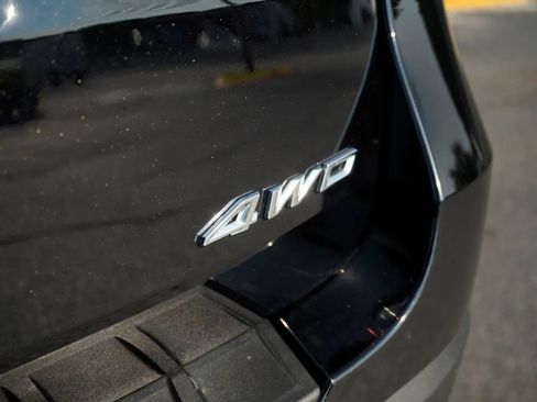 Used 2025 Ford Explorer ST-Line AWD/4WD image 12