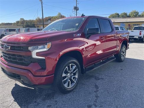 Used 2025 Chevrolet Silverado 1500 RST image 9