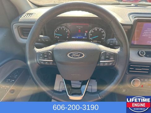 Used 2022 Ford Maverick Lariat w/ Lariat Luxury Package image 16