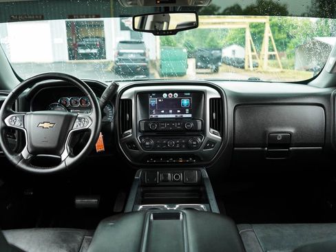 Used 2015 Chevrolet Silverado 1500 LTZ Z71 w/ Midnight Edition AWD/4WD image 10