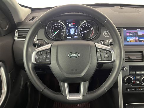 Used 2019 Land Rover Discovery Sport HSE image 12
