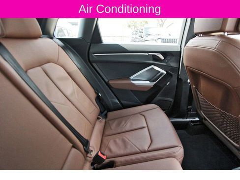 Used 2025 Audi Q3 2.0T Premium image 11