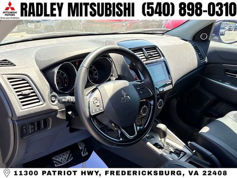 Used 2018 Mitsubishi Outlander Sport SEL AWD/4WD image 4