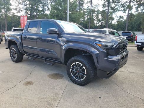 Used 2026 Toyota Tacoma TRD Sport AWD/4WD image 9