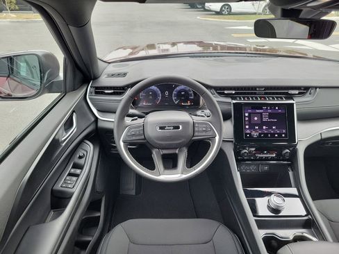 New 2026 Jeep Grand Cherokee L Laredo AWD/4WD image 22