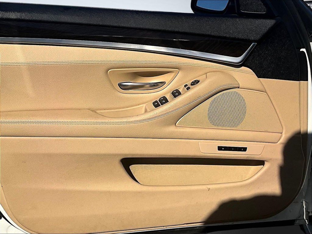 Used 2013 BMW 535i Sedan RWD image 22