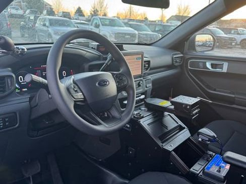 New 2025 Ford Explorer 4WD Police Interceptor image 18