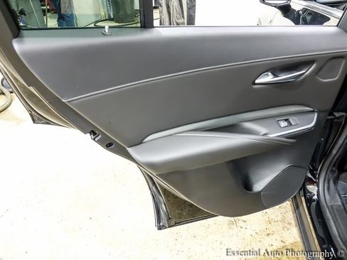 Used 2021 Cadillac XT4 Premium Luxury AWD/4WD image 19