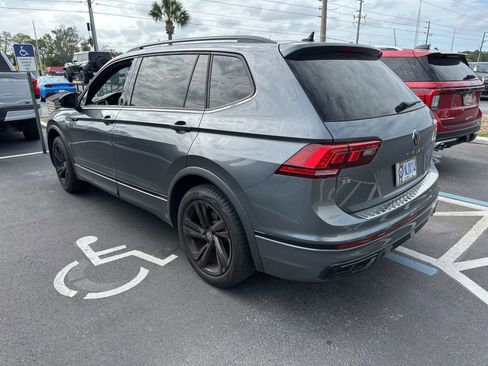 Used 2024 Volkswagen Tiguan SE R-Line image 4