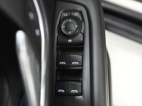 Used 2023 Chevrolet Tahoe LS RWD image 18