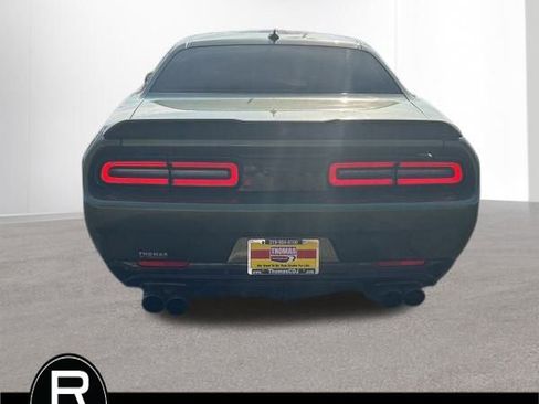 Used 2022 Dodge Challenger R/T w/ Driver Convenience Group image 12
