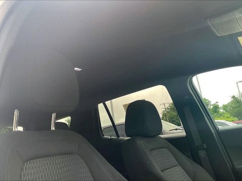 Used 2026 Chevrolet Equinox LT FWD image 21
