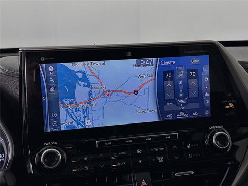 Certified 2021 Toyota Highlander Limited image 16