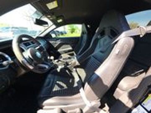 Used 2013 Ford Mustang Shelby GT500 image 4