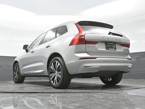Used 2023 Volvo XC60 B5 Plus w/ Climate Package image 20