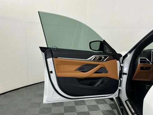 New 2026 BMW 430i xDrive w/ M Sport Package AWD/4WD image 19