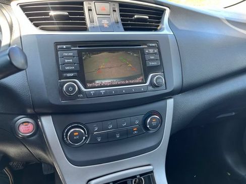 Used 2015 Nissan Sentra SV FWD image 24