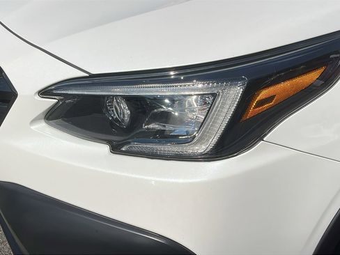 Certified 2022 Subaru Outback Onyx Edition XT image 8