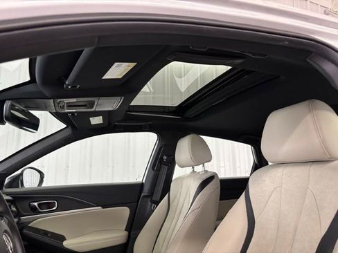 Certified 2025 Acura Integra A-Spec image 9