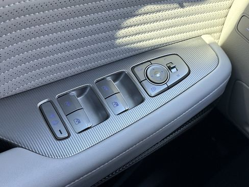 Certified 2024 Hyundai Palisade Calligraphy image 24