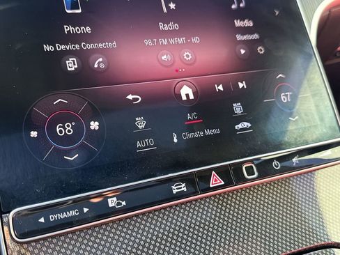 Used 2023 Mercedes-Benz C 300 4MATIC Sedan image 17