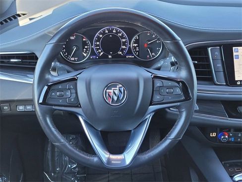 Used 2024 Buick Enclave Premium image 10