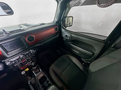 Used 2020 Jeep Gladiator Rubicon w/ LED Lighting Group image 11