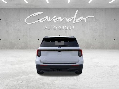 New 2026 Ford Explorer Active image 5