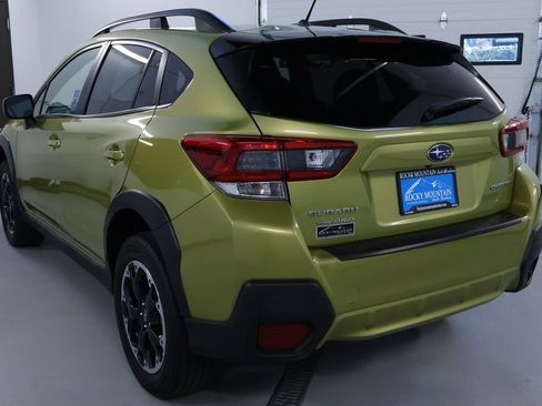 Used 2023 Subaru Crosstrek 2.0i image 5