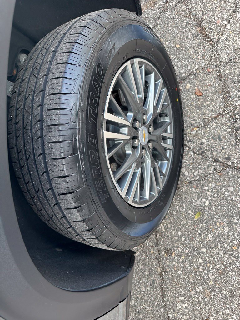Used 2024 Chevrolet Traverse LS w/ LPO, Floor Liner Package FWD image 21