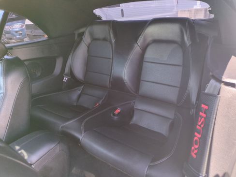 Used 2019 Ford Mustang GT Premium image 13