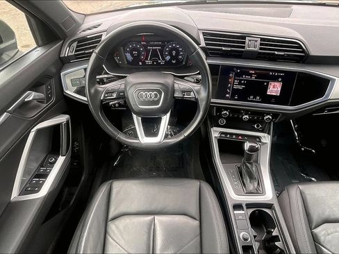 Used 2022 Audi Q3 2.0T Premium Plus w/ Premium Plus Package AWD/4WD image 14