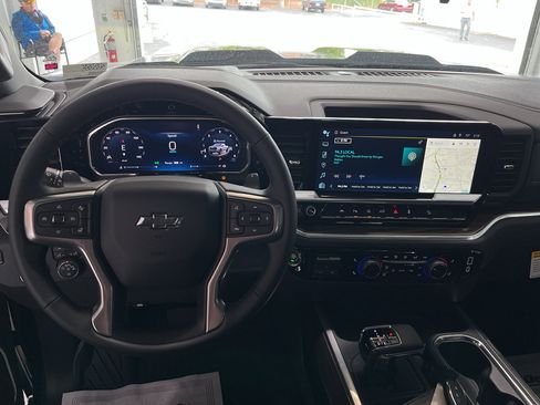 New 2026 Chevrolet Silverado 1500 LT Trail Boss w/ LT Trail Boss Premium Package AWD/4WD image 16