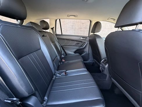 Used 2024 Volkswagen Tiguan SE image 20